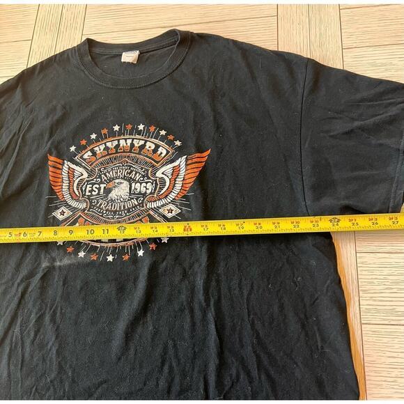 Skynard Nation 2018 concert tee. Gildan, cotton.‎ Measurements indicate sz XL - Picture 4 of 7